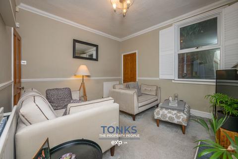 2 bedroom end of terrace house for sale, Wigorn Road, Smethwick B67