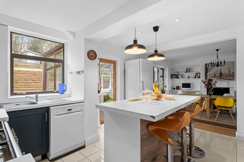 undefined, Littleheath Road, South Croydon CR2