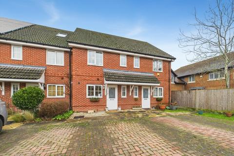 2 bedroom terraced house for sale, Evesham Place, Wokingham, Berkshire, RG41