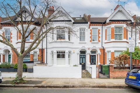 Woodlawn Road, London SW6
