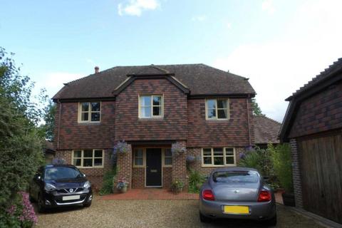 undefined, Lyndhurst SO43