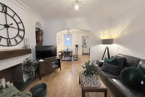 undefined, Thompson Street, Pontypridd CF37