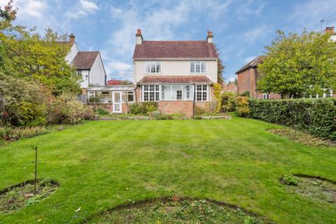 3 bedroom detached house for sale, Stanley Hill Avenue, Amersham