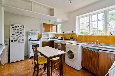 3 bedroom detached house for sale, Stanley Hill Avenue, Amersham