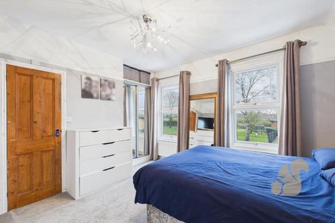 3 bedroom detached house for sale, Old Heath Road, Colchester