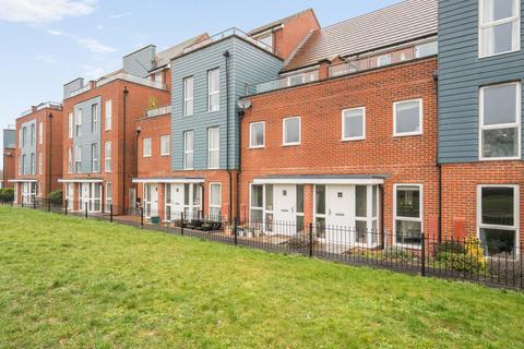 undefined, Ambassador Walk, Eastleigh, Hampshire, SO50