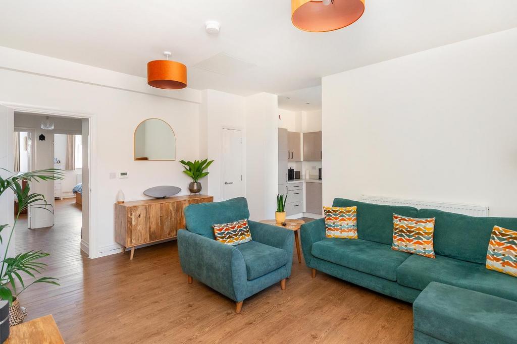 7 C4 HFS - Living Room B.jpg