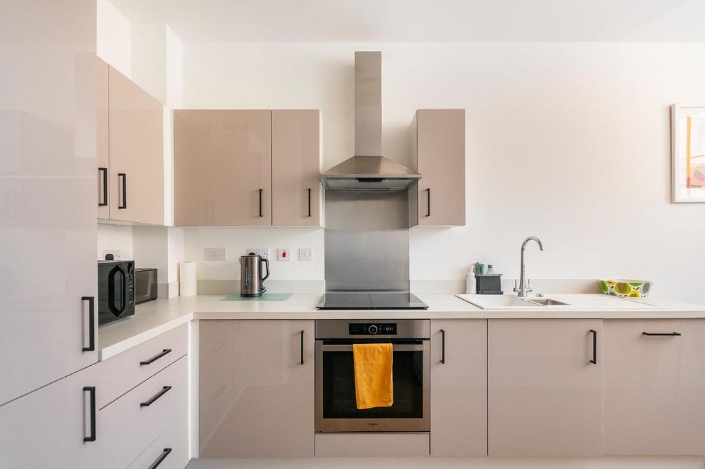 7 C4 HFS - Kitchen Diner D.jpg