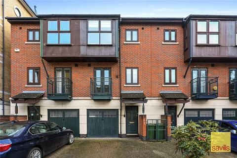 undefined, Fairfax Mews, Silvertown, London, E16