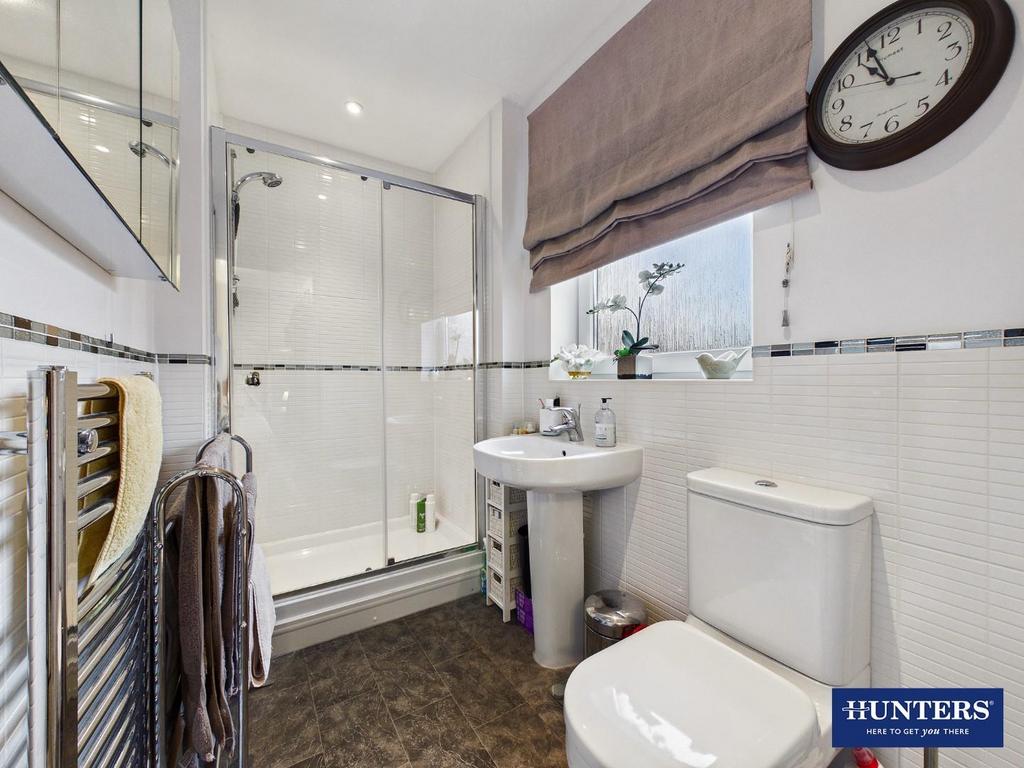 Master En-Suite