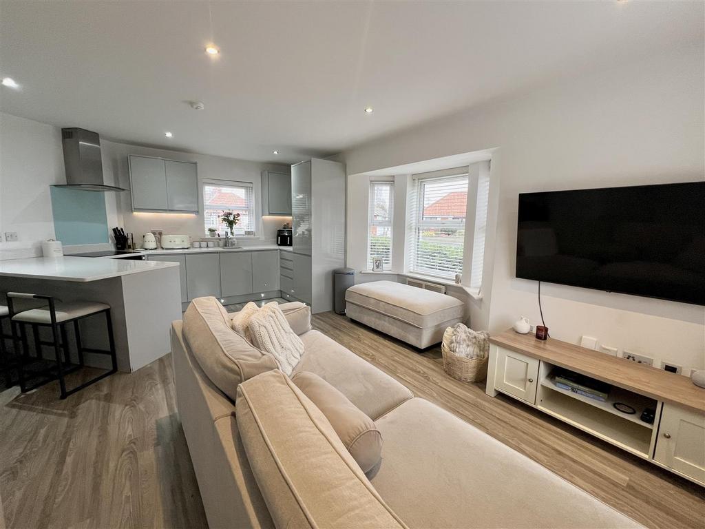 Living/kitchen