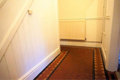 3 bedroom semi-detached house to rent, Sandon Road, Stafford, ST16