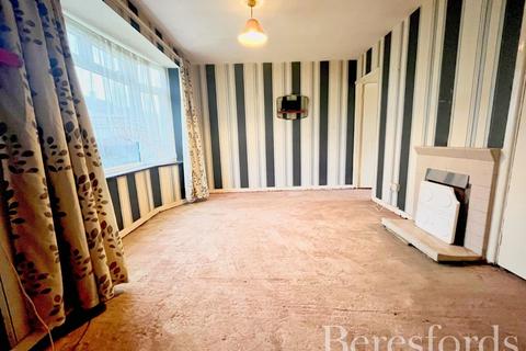 3 bedroom semi-detached house for sale, Cripsey Avenue, Ongar, CM5