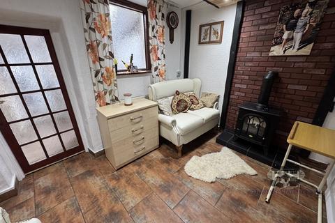 3 bedroom end of terrace house for sale, Anderson Terrace, Tonypandy, Rhondda Cynon Taff. CF40 2LF