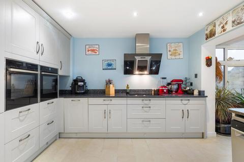 undefined, Crosstree Close, Dorchester DT2