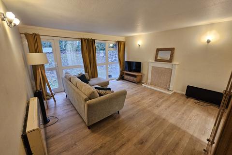2 bedroom flat for sale, Nash Square, Birmingham B42