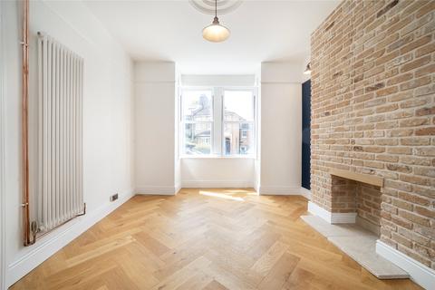 4 bedroom terraced house for sale, Grove Road, London, E17