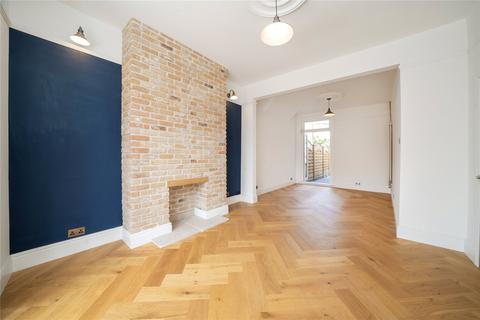 4 bedroom terraced house for sale, Grove Road, London, E17