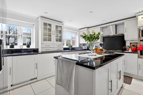 4 bedroom detached house for sale, Martins Rise, Whiteparish, Salisbury, SP5