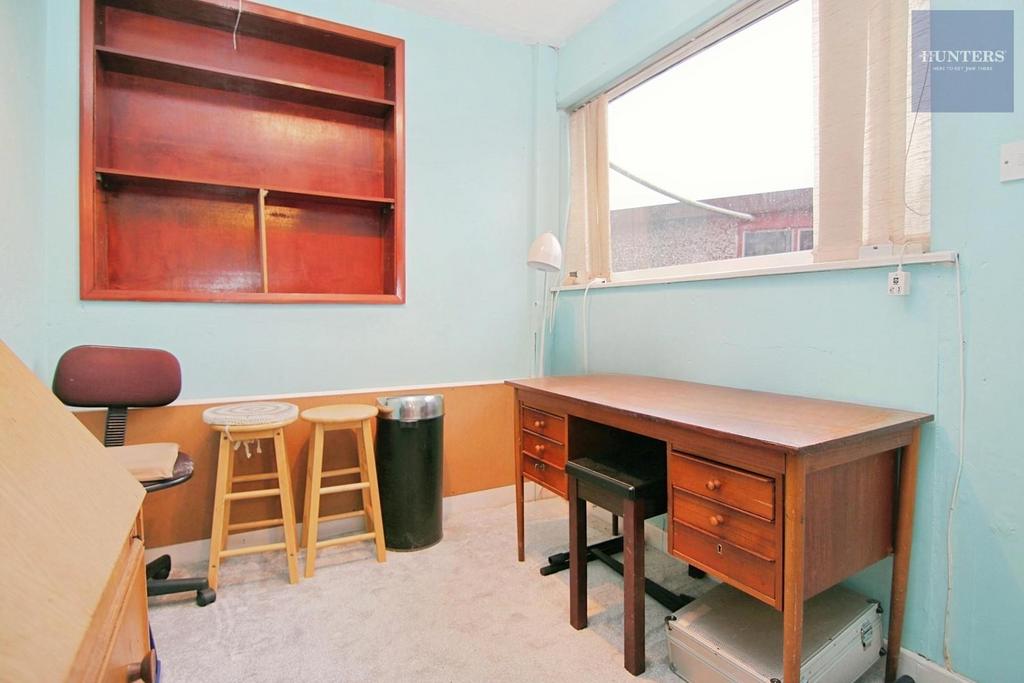 Study / ground floor bedroom
