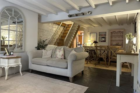 2 bedroom terraced house for sale, Heol Giedd, Cwmgiedd, Powys.