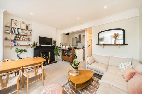 1 bedroom flat for sale, Prideaux Road, London SW9