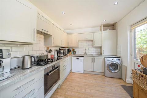 undefined, Wilcox Road, Teddington TW11