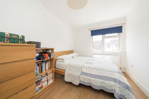 undefined, Wilcox Road, Teddington TW11