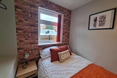 1 bedroom in a house share to rent, Ark Farm House, 120, Warwick Road OX16