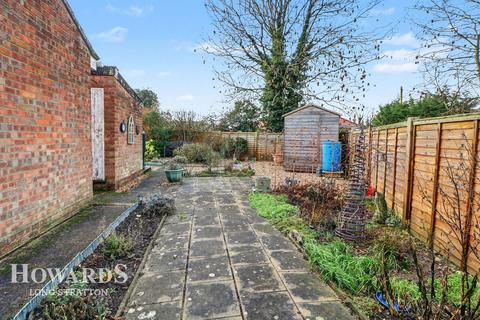 undefined, Sturmy Close, Long Stratton