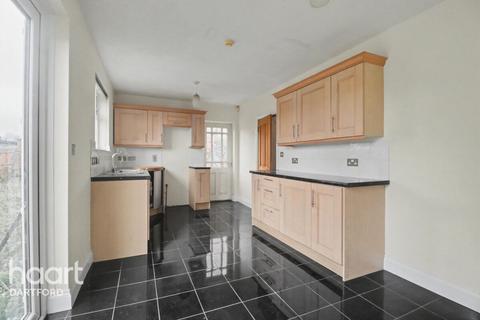 undefined, Kingswood Avenue, Swanley