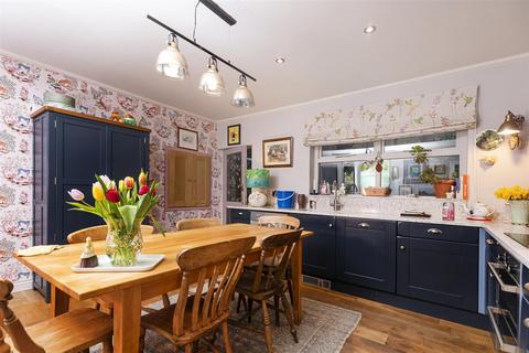 2 bedroom cottage for sale, Coldwells Hill, Halifax HX4