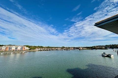 2 bedroom flat to rent, Hawkeswood Road, Southampton, SO18