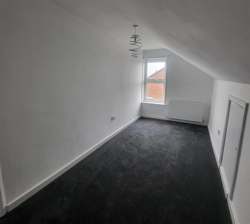 99 Cairo street bedroom 2.jpg