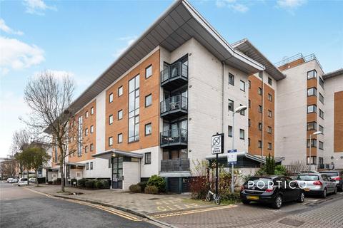 1 bedroom flat to rent, Fishguard Way, London, E16