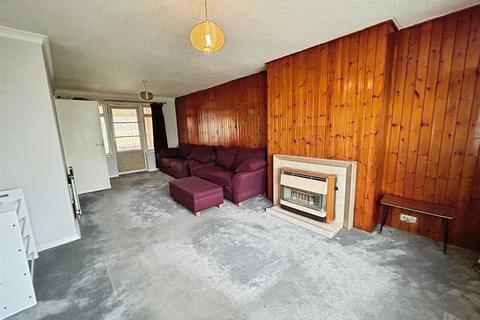 3 bedroom semi-detached house for sale, Elizabeth Way, Herne Bay