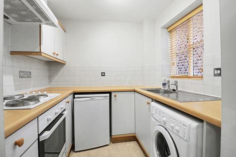 1 bedroom end of terrace house for sale, Martley Gardens, Southampton SO30