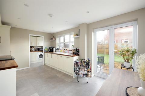 4 bedroom detached house for sale, Stokehill, Paxcroft Mead