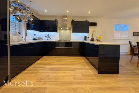 undefined, Rozalia Meadow, Poole BH16
