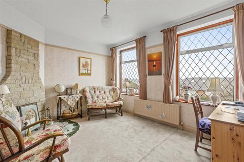 3 bedroom semi-detached house for sale, White Close, High Wycombe HP13