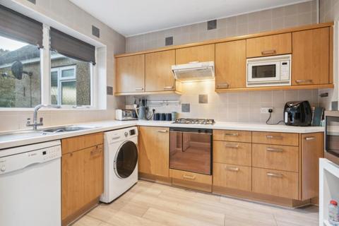 undefined, Hillside Rise, Northwood HA6