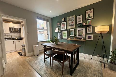 2 bedroom terraced house for sale, Era Street, Sale