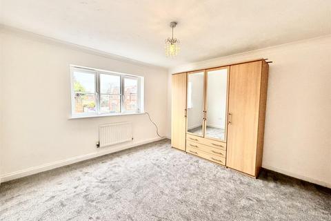 undefined, Manse Gardens, Studley