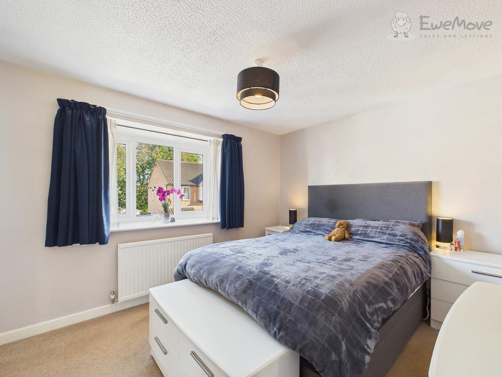 Ewemove tiverton   bedroom 1