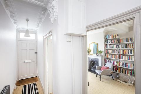 3 bedroom terraced house for sale, Gairloch Road, Camberwell, SE5