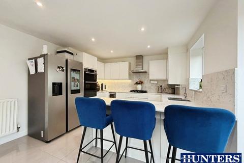 3 bedroom end of terrace house for sale, Oaken Wood Drive, Maidstone