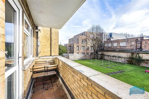 undefined, Wentworth Park, Finchley Central, London, N3