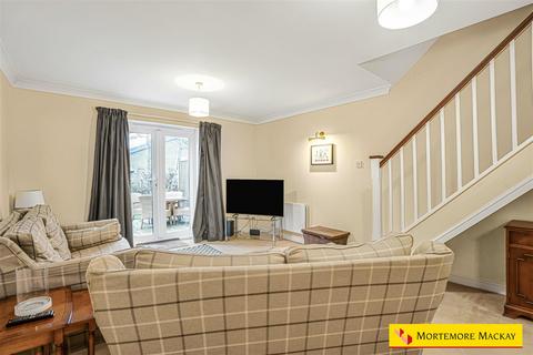 undefined, Anderson Close, London