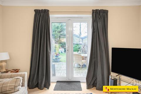 undefined, Anderson Close, London