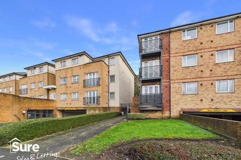 1 bedroom apartment to rent, Bridgepoint Court, Old Watford Road, Bricket Wood, St. Albans, Hertfordshire, AL2 3FB